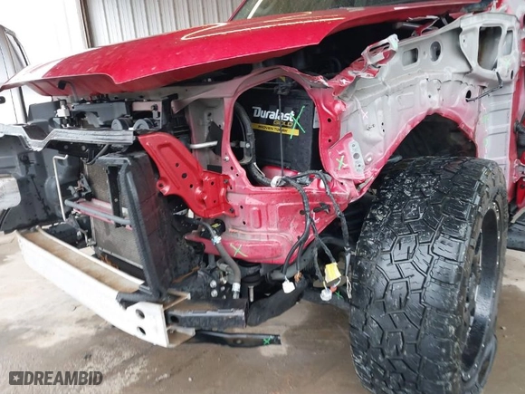 2018 Toyota 4Runner SR5 with VIN JTEZU5JR4J5187653, listed as a IAAI auction lot 40864701 with 96,730 mi miles. Bid and sale history available at carsss.com. Image 6.