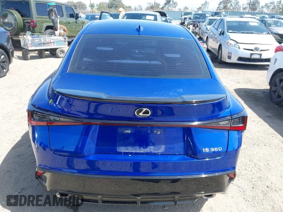 2022 Lexus IS 350 F Sport z VIN JTHGZ1B28N5050324, wystawiony jako IAAI lot #42323981 z przebiegiem 28 414 mil mil oraz . Historia ofert i sprzedaży dostępna na DreamBid. Obrazek 16.