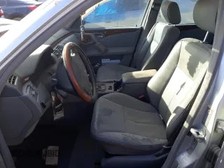 2002 Mercedes-Benz E-Class with VIN WDBJF65J12B472205, listed as a Copart auction lot 82494454 with 0 mi miles and Non Repairable. Bid and sale history available at carsss.com. Image 7.