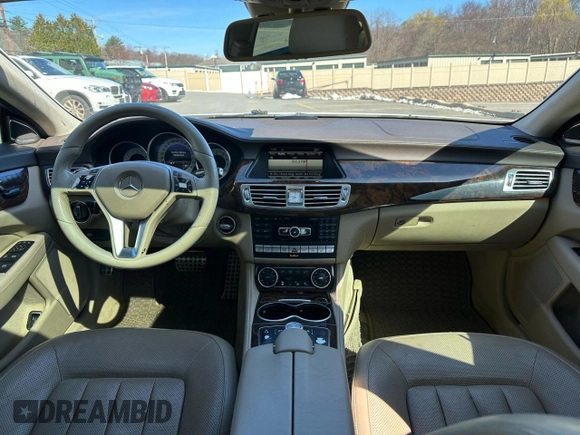2014 Mercedes-Benz CLS 550 z VIN WDDLJ9BB3EA095738, wystawiony jako Copart lot #53305015 z przebiegiem 88 677 mil mil oraz Czysty tytuł • Clean title. Historia ofert i sprzedaży dostępna na DreamBid. Obrazek 6.