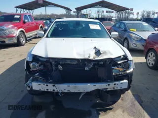 2017 Chrysler 300 Limited with VIN 2C3CCAAG1HH512125, listed as a IAAI auction lot 41677409 with 203,352 mi miles. Bid and sale history available at carsss.com. Image 12.