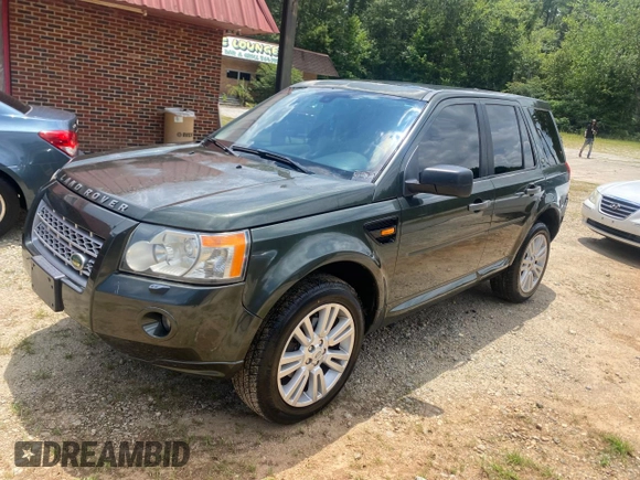 2009 Land Rover LR2 HSE with VIN SALFR24NX9H121417, listed as a Copart auction lot 64680035 with 200,718 mi miles and Clean title. Bid and sale history available at DreamBid. Image 2.