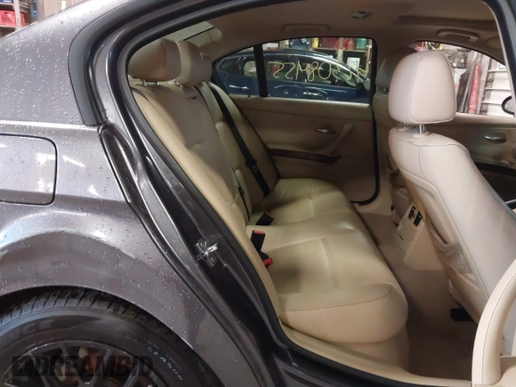 2006 BMW 3 Series 325i with VIN WBAVB13526KX36980, listed as a IAAI auction lot 42308455 with 147,512 mi miles and . Bid and sale history available at DreamBid. Image 8.
