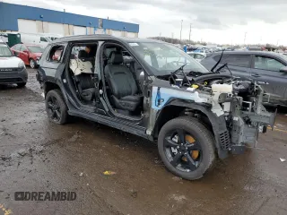 2025 Jeep Grand Cherokee Limited with VIN 1C4RJKBG9S8633546, listed as a Copart auction lot 47867315 with Not provided miles and Salvage title. Bid and sale history available at DreamBid. Image 4.