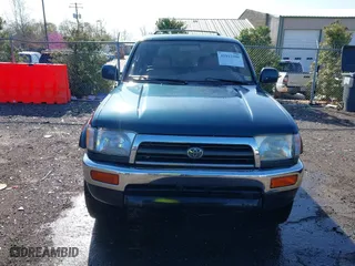 1997 Toyota 4Runner Limited with VIN JT3HN87R9V0072754, listed as a IAAI auction lot 41912390 with 260,079 mi miles. Bid and sale history available at carsss.com. Image 12.