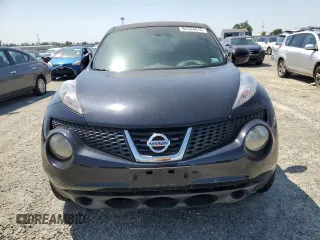 2011 Nissan Juke SV with VIN JN8AF5MRXBT018987, listed as a Copart auction lot 55324515 with 108,040 mi miles and Clean Title. Bid and sale history available at carsss.com. Image 5.