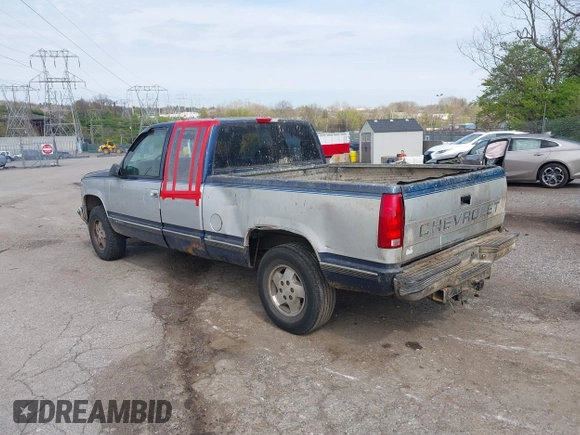 1995 Chevrolet Silverado 1500 with VIN 2GCEK19K9S1281653, listed as a IAAI auction lot 42029855 with 269,681 mi miles and . Bid and sale history available at DreamBid. Image 3.