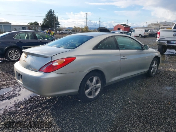 2004 Toyota Solara SE with VIN 4T1CA30P24U005445, listed as a IAAI auction lot 40643394 with 243,329 mi miles and . Bid and sale history available at DreamBid. Image 4.