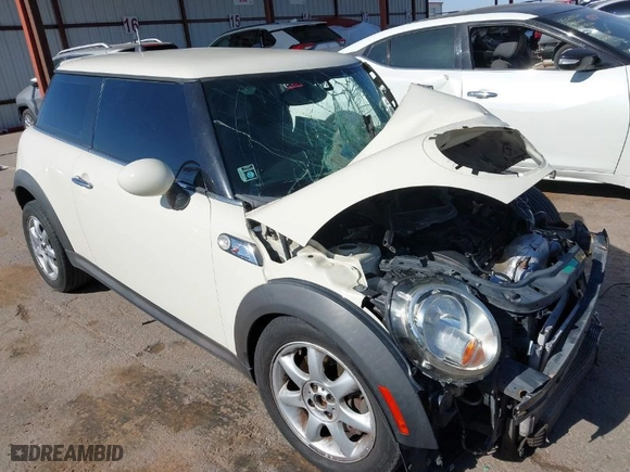 2008 MINI Cooper Hardtop S with VIN WMWMF73588TV33821, listed as a IAAI auction lot 41369147 with 1 mi miles. Bid and sale history available at carsss.com. Image 1.