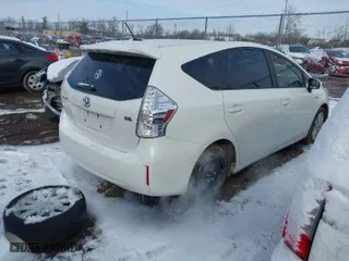 2013 Toyota Prius v Two with VIN JTDZN3EU3D3198731, listed as a IAAI auction lot 41597017 with 290,680 mi miles. Bid and sale history available at carsss.com. Image 4.