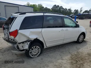2007 Toyota Sienna XLE with VIN 5TDZK22C07S071470, listed as a Copart auction lot 53112785 with 231,383 mi miles and Salvage Title. Bid and sale history available at carsss.com. Image 3.