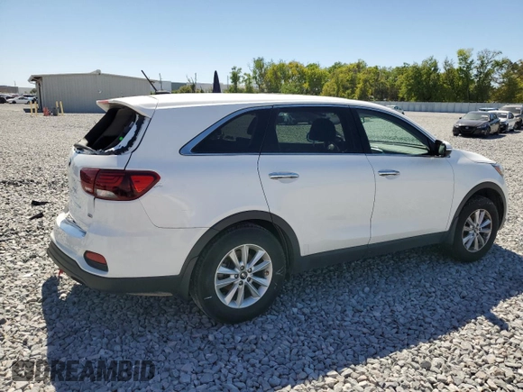 2020 Kia Sorento L with VIN 5XYPG4A36LG642800, listed as a Copart auction lot 49145615 with 107,547 mi miles and Non Repairable. Bid and sale history available at carsss.com. Image 3.