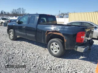2007 Chevrolet Silverado 1500 LT w/1LT with VIN 2GCEC19J171617078, listed as a Copart auction lot 48334445 with 177,623 mi miles and Clean Title. Bid and sale history available at carsss.com. Image 2.
