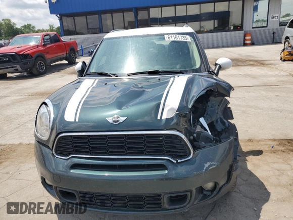 2013 MINI Countryman S with VIN WMWZC3C58DWP21965, listed as a Copart auction lot 61161735 with 142,797 mi miles and Salvage title. Bid and sale history available at DreamBid. Image 5.