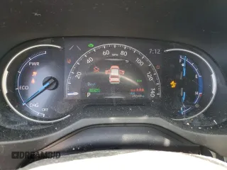 2021 Toyota RAV4 Hybrid XSE with VIN 2T3E6RFV5MW017938, listed as a Copart auction lot 47437045 with 39,149 mi miles and Clean title. Bid and sale history available at DreamBid. Image 9.