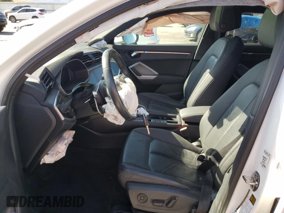 2021 Audi Q3 Premium z VIN WA1AUCF38M1067676, wystawiony jako Copart lot #71621704 z przebiegiem 77 395 mil mil oraz Szkoda całkowita • Salvage title. Historia ofert i sprzedaży dostępna na DreamBid. Obrazek 7.