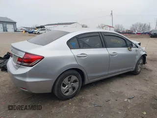 2014 Honda Civic LX z VIN 19XFB2F55EE210725, wystawiony jako IAAI lot #40973483 z przebiegiem 47 366 mil mil oraz . Historia ofert i sprzedaży dostępna na DreamBid. Obrazek 14.