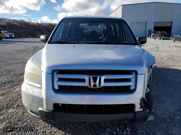 2007 Honda Pilot LX with VIN 5FNYF28157B045103, listed as a Copart auction lot 44583965 with 240,924 mi miles and Salvage Title. Bid and sale history available at carsss.com. Image 5.