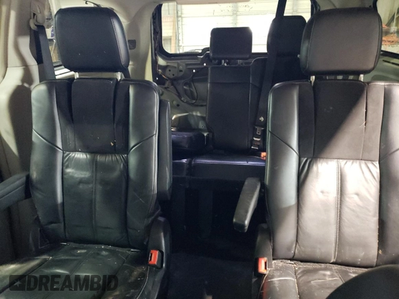 2014 Chrysler Town & Country Limited with VIN 2C4RC1GG8ER113361, listed as a Copart auction lot 47634065 with 154,803 mi miles and Salvage Title. Bid and sale history available at DreamBid. Image 10.