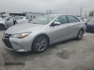 2016 Toyota Camry XLE with VIN 4T1BF1FK0GU186367, listed as a Copart auction lot 50828475 with 136,648 mi miles and Salvage Title. Bid and sale history available at DreamBid. Image 1.
