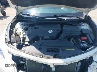 2015 Nissan Altima S with VIN 1N4AL3AP2FN399469, listed as a IAAI auction lot 42021456 with 33,885 mi miles and . Bid and sale history available at DreamBid. Image 10.
