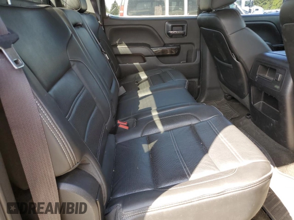 2015 GMC Sierra 1500 Denali z VIN 3GTU2WEC6FG108662, wystawiony jako Copart lot #57872445 z przebiegiem 237 235 mil mil oraz Szkoda całkowita • Salvage title. Historia ofert i sprzedaży dostępna na DreamBid. Obrazek 10.