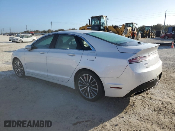 2019 Lincoln MKZ Standard with VIN 3LN6L5A98KR605040, listed as a Copart auction lot 77235584 with 0 mi miles and Salvage Title. Bid and sale history available at carsss.com. Image 2.