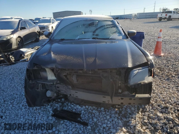 2013 Chrysler 300 with VIN 2C3CCABT0DH686435, listed as a Copart auction lot 87364144 with 149,250 mi miles and Salvage Title. Bid and sale history available at carsss.com. Image 5.
