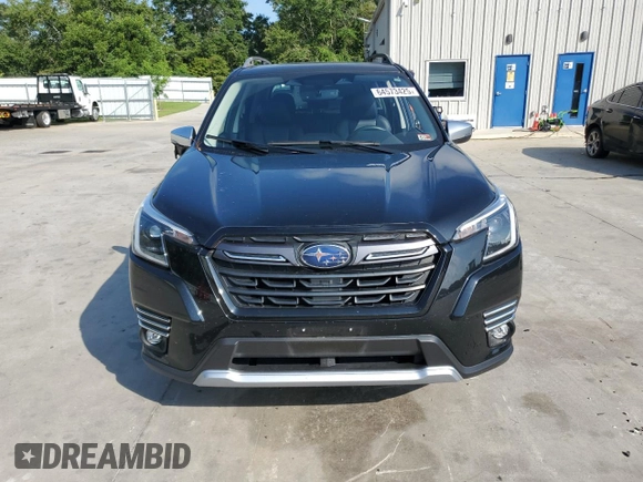 2022 Subaru Forester Touring z VIN JF2SKARCXNH528872, wystawiony jako Copart lot #64573425 z przebiegiem 27 505 mil mil oraz Szkoda całkowita • Salvage title. Historia ofert i sprzedaży dostępna na DreamBid. Obrazek 5.