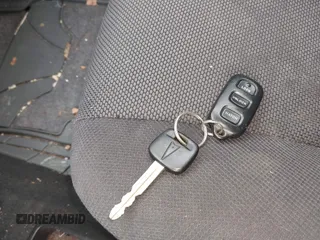 2004 Pontiac Vibe z VIN 5Y2SL628X4Z416838, wystawiony jako IAAI lot #42686408 z przebiegiem 115 417 mil mil oraz . Historia ofert i sprzedaży dostępna na DreamBid. Obrazek 11.