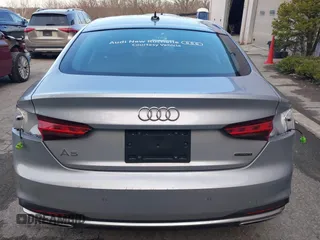 2024 Audi A5 Sportback Premium z VIN WAUABCF57RA023069, wystawiony jako IAAI lot #39079825 z przebiegiem 2 810 mil mil oraz . Historia ofert i sprzedaży dostępna na DreamBid. Obrazek 16.