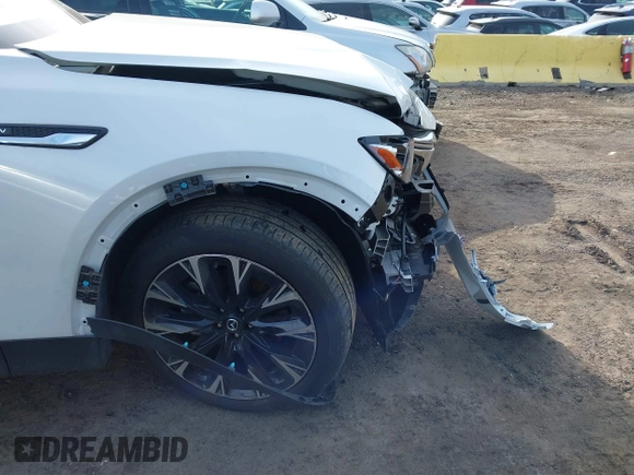 2024 Mazda CX-90 Premium with VIN JM3KKDHA2R1134742, listed as a IAAI auction lot 41575953 with 17,968 mi miles and . Bid and sale history available at DreamBid. Image 20.