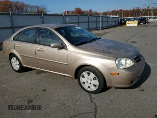 2008 Suzuki Forenza z VIN KL5JD56Z88K306719, wystawiony jako Copart lot #81759734 z przebiegiem 58 759 mil mil oraz Tytuł czysty. Historia ofert i sprzedaży dostępna na DreamBid. Obrazek 4.