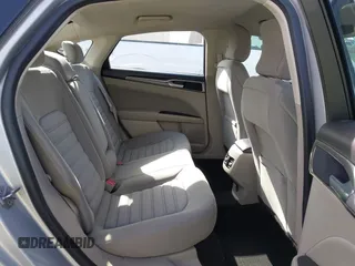 2019 Ford Fusion SE with VIN 3FA6P0HD4KR219338, listed as a IAAI auction lot 41856817 with 82,385 mi miles and . Bid and sale history available at carsss.com. Image 8.