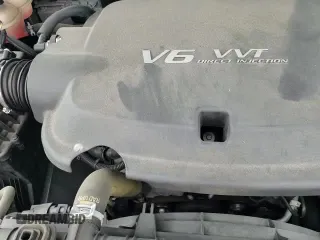2018 Chevrolet Colorado 4WD LT z VIN 1GCGTCEN5J1313407, wystawiony jako Copart lot #70674945 z przebiegiem 77 568 mil mil oraz Szkoda całkowita • Salvage title. Historia ofert i sprzedaży dostępna na DreamBid. Obrazek 15.