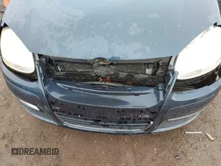 2009 Volkswagen Jetta SE с VIN 3VWRM71K19M173800, выставлен на аукционе IAAI как лот 42236884 с пробегом 147 276 миль миль и . История ставок и продаж доступна на DreamBid. Изображение 6.