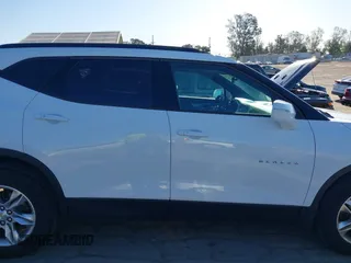 2019 Chevrolet Blazer z VIN 3GNKBCRS7KS652674, wystawiony jako IAAI lot #41815954 z przebiegiem 47 576 mil mil oraz . Historia ofert i sprzedaży dostępna na DreamBid. Obrazek 14.