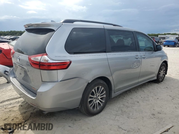 2018 Toyota Sienna XLE Auto Access Seat with VIN 5TDYZ3DC4JS903412, listed as a Copart auction lot 62653285 with 111,939 mi miles and Salvage title. Bid and sale history available at DreamBid. Image 3.