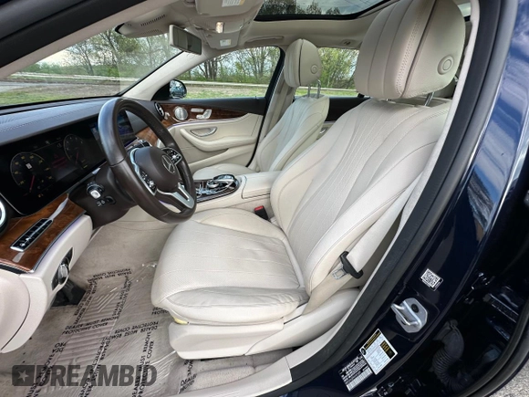 2019 Mercedes-Benz E 450 with VIN WDDZH6JB9KA591631, listed as a Copart auction lot 56421825 with 158,139 mi miles and Clean Title. Bid and sale history available at DreamBid. Image 12.