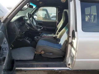 2003 Ford Ranger XL Fleet with VIN 1FTZR45E93TA38273, listed as a Copart auction lot 43724835 with 156,039 mi miles and Salvage Title. Bid and sale history available at carsss.com. Image 7.