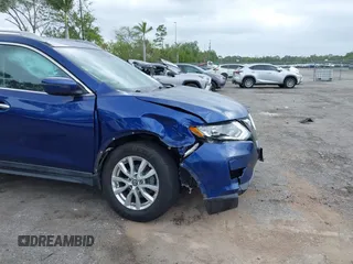 2017 Nissan Rogue SL with VIN 5N1AT2MV9HC874091, listed as a IAAI auction lot 41918485 with 142,185 mi miles. Bid and sale history available at carsss.com. Image 6.