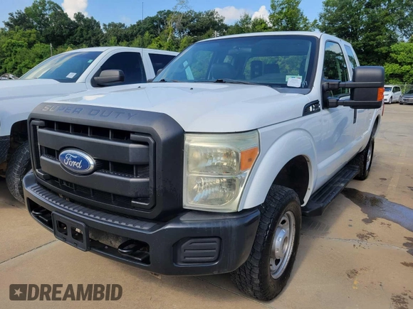 2011 Ford F-250 XL with VIN 1FT7X2B69BEC71989, listed as a IAAI auction lot 42734136 with 203,199 mi miles and . Bid and sale history available at DreamBid. Image 1.