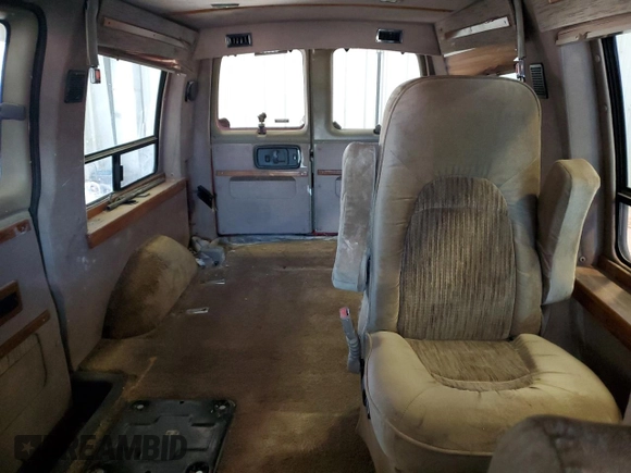 2000 Chevrolet Chevy Van с VIN 1GBFG15M4Y1211137, выставлен на аукционе Copart как лот 75990404 с пробегом 137 181 миль миль и На запчасти • Non repairable. История ставок и продаж доступна на DreamBid. Изображение 10.