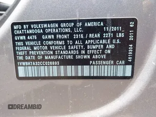 2012 Volkswagen Passat SE с VIN 1VWBH7A32CC026893, выставлен на аукционе IAAI как лот 42217416 с пробегом 197 271 миль миль и . История ставок и продаж доступна на DreamBid. Изображение 9.