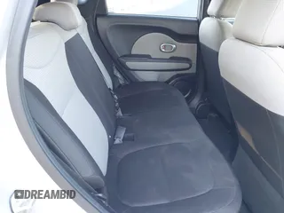 2016 Kia Soul with VIN KNDJN2A29G7851314, listed as a IAAI auction lot 42079025 with 137,247 mi miles. Bid and sale history available at carsss.com. Image 8.