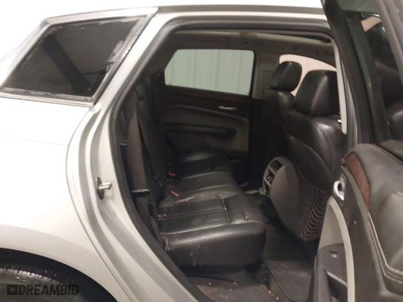2010 Cadillac SRX Luxury Collection with VIN 3GYFNAEY5AS513989, listed as a IAAI auction lot 41538350 with 173,770 mi miles. Bid and sale history available at carsss.com. Image 8.