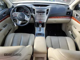2010 Subaru Legacy Limited z VIN 4S3BMCJ69A3241539, wystawiony jako Copart lot #81775374 z przebiegiem 178 812 mil mil oraz Czysty tytuł • Clean title. Historia ofert i sprzedaży dostępna na DreamBid. Obrazek 8.