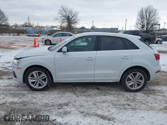 2017 Audi Q3 Premium Plus z VIN WA1JCCFS6HR008921, wystawiony jako IAAI lot #41351675 z przebiegiem 117 158 mil mil oraz . Historia ofert i sprzedaży dostępna na DreamBid. Obrazek 14.