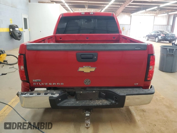 2011 Chevrolet Silverado 1500 LT with VIN 3GCPKSE34BG230422, listed as a Copart auction lot 49143085 with 283,750 mi miles and Salvage Title. Bid and sale history available at carsss.com. Image 6.