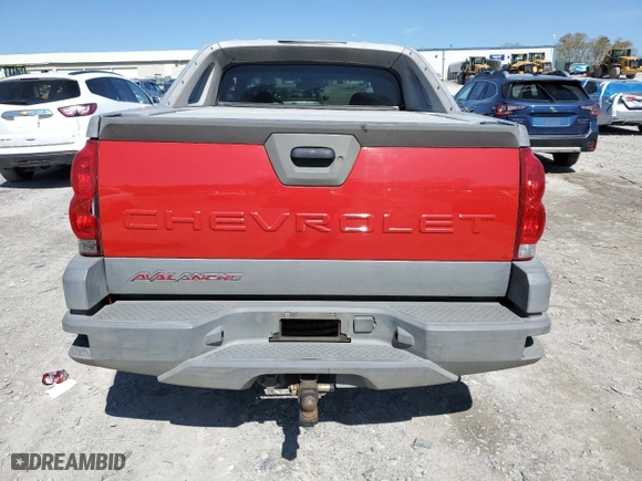 2002 Chevrolet Avalanche with VIN 3GNEK13T92G121899, listed as a Copart auction lot 52312915 with 422,176 mi miles and Salvage Title. Bid and sale history available at carsss.com. Image 6.